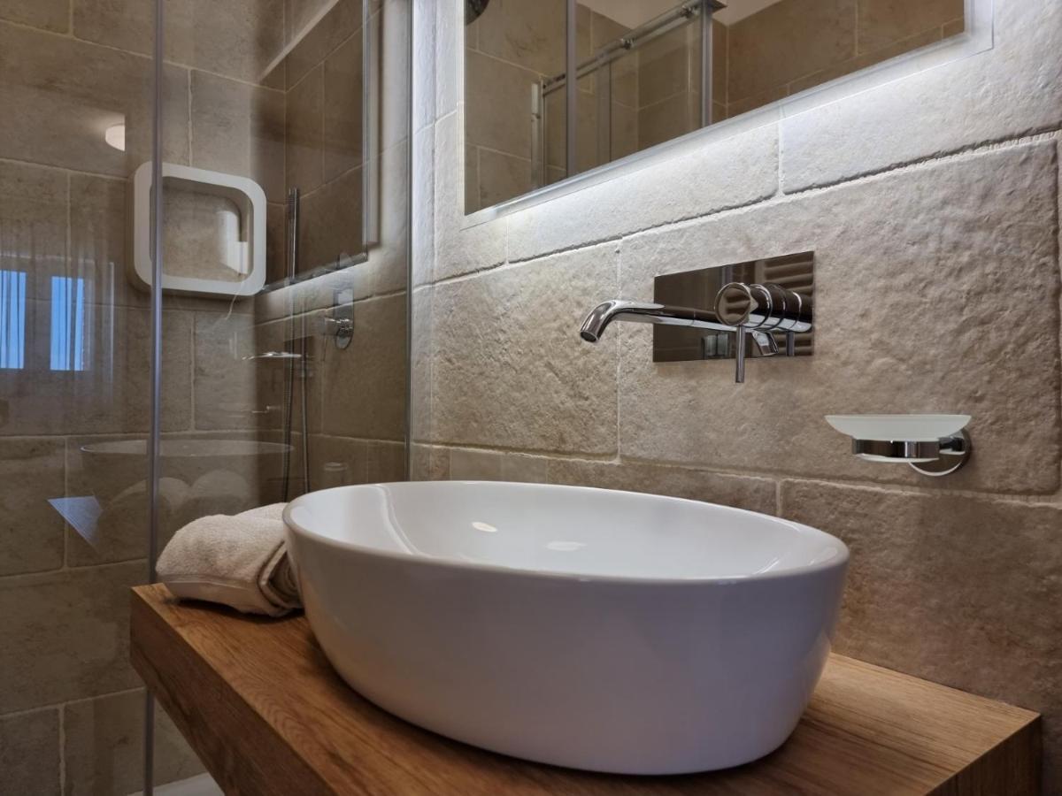 Hotel Punta San Francesco Vieste Bagian luar foto