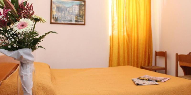 Hotel Punta San Francesco Vieste Bagian luar foto