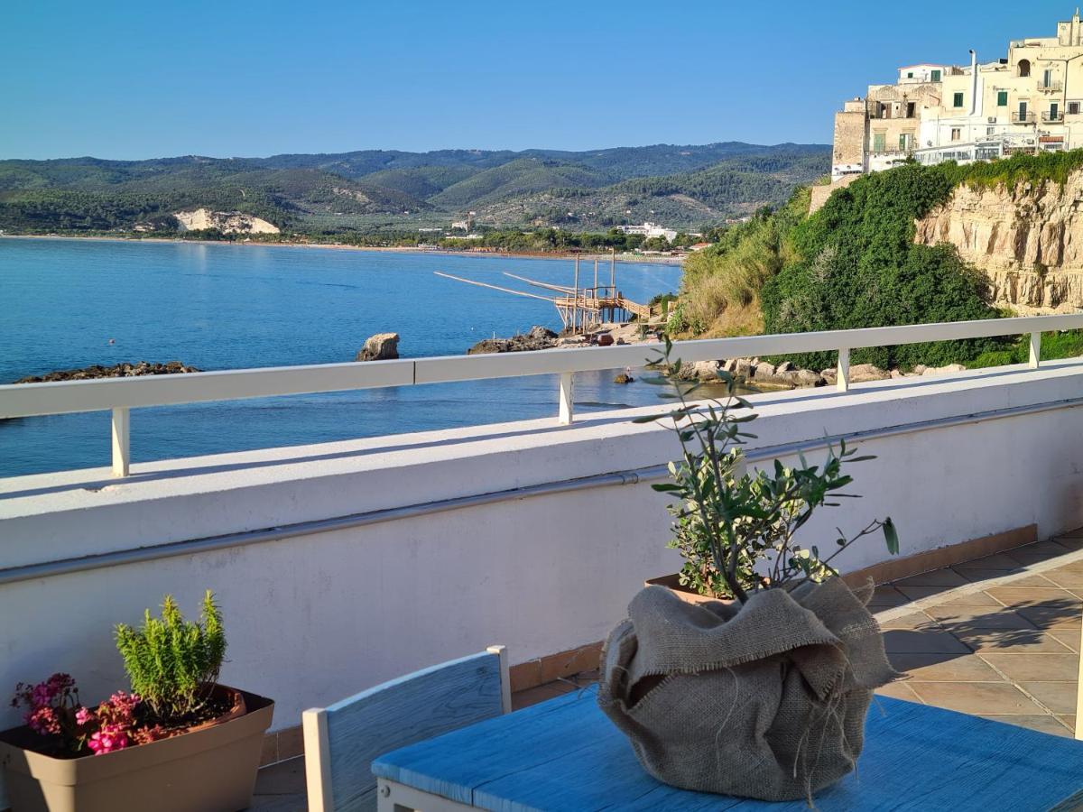Hotel Punta San Francesco Vieste Bagian luar foto