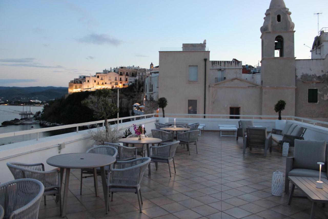 Hotel Punta San Francesco Vieste Bagian luar foto
