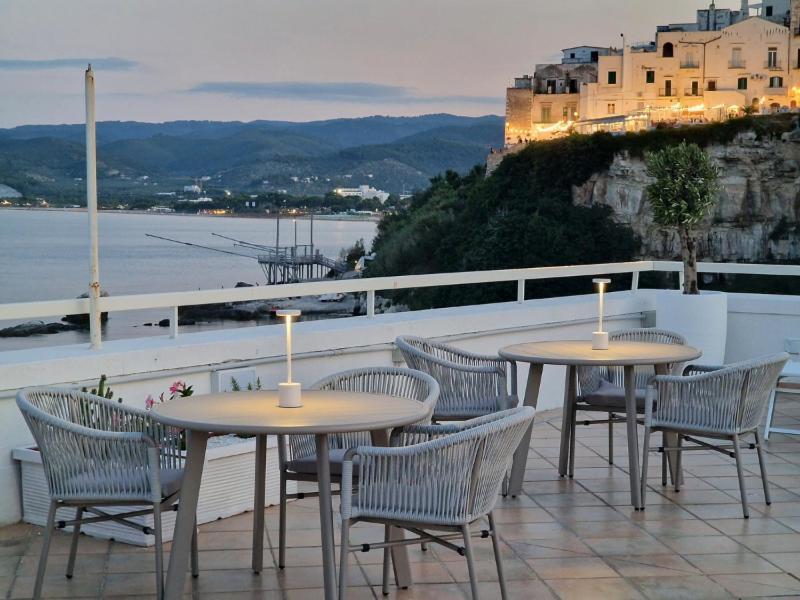 Hotel Punta San Francesco Vieste Bagian luar foto