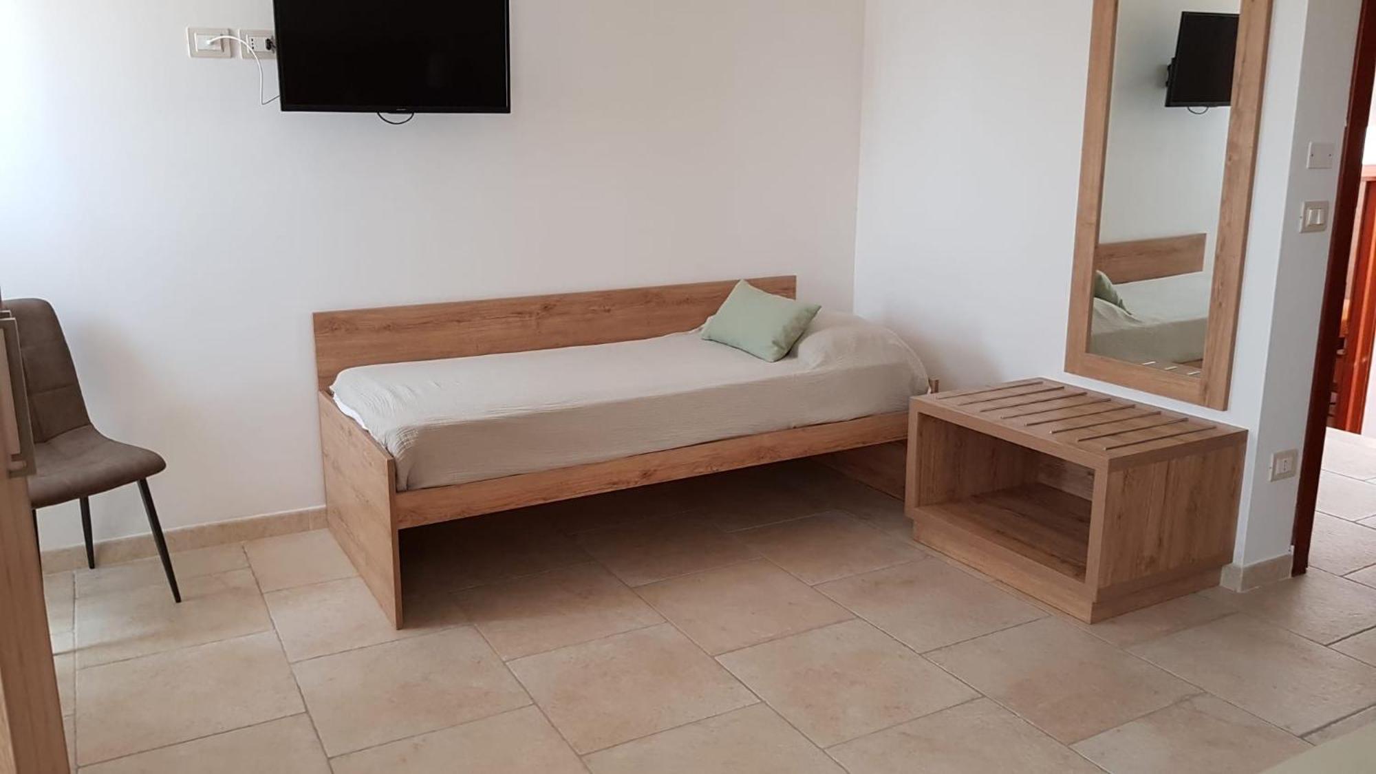 Hotel Punta San Francesco Vieste Bagian luar foto